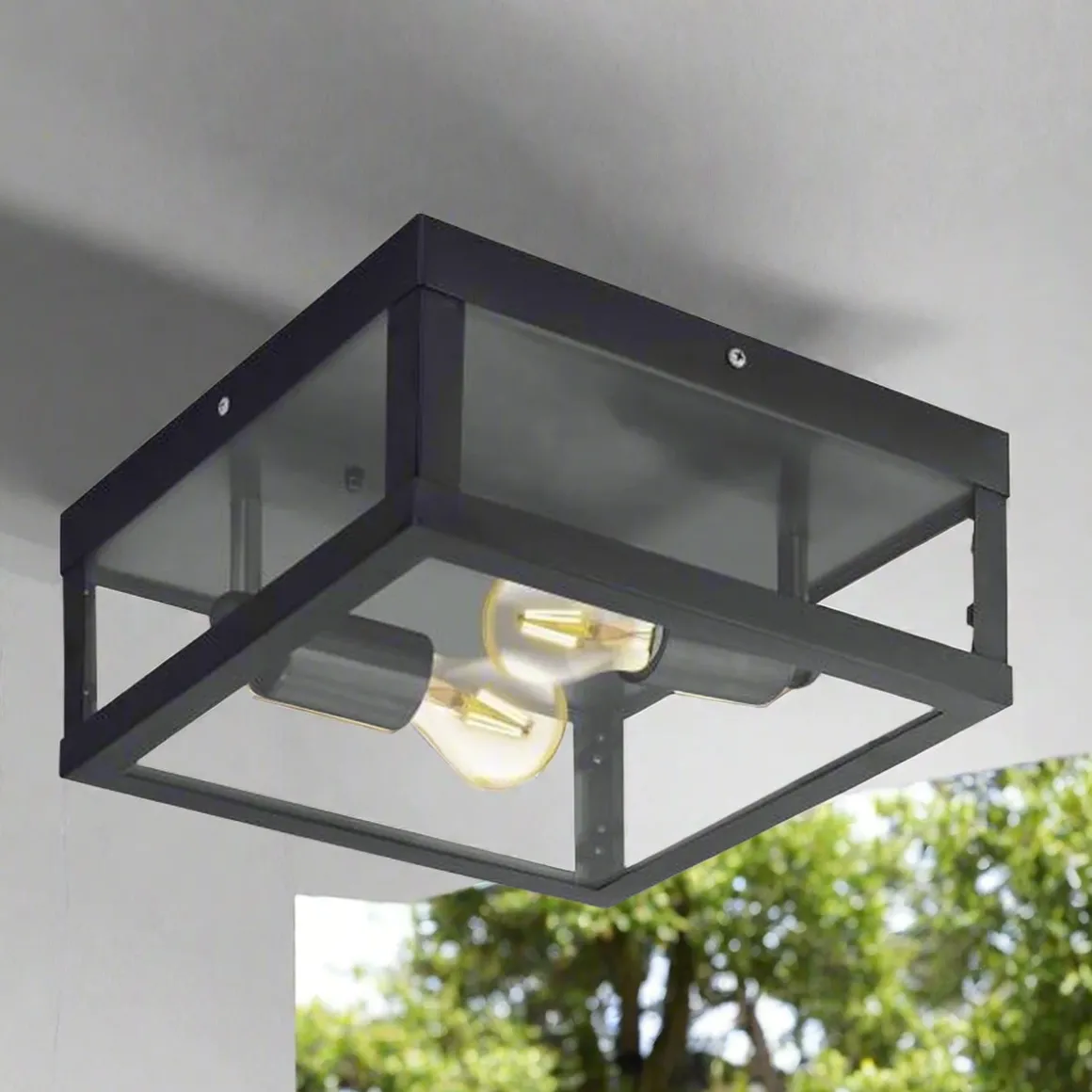 Alamonte utendørs taklampe IP44 - Svart