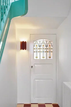 Arcs vegglampe uten ledning - rød