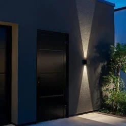 Artes vegglampe utendørs IP65 3000K dimbar