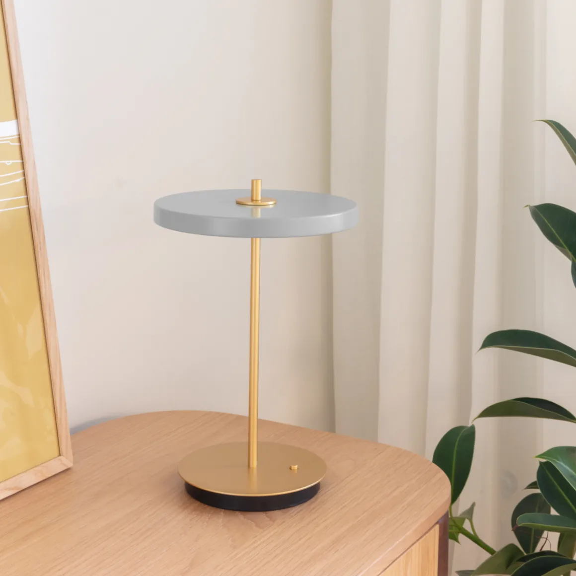 Asteria Move bordlampe