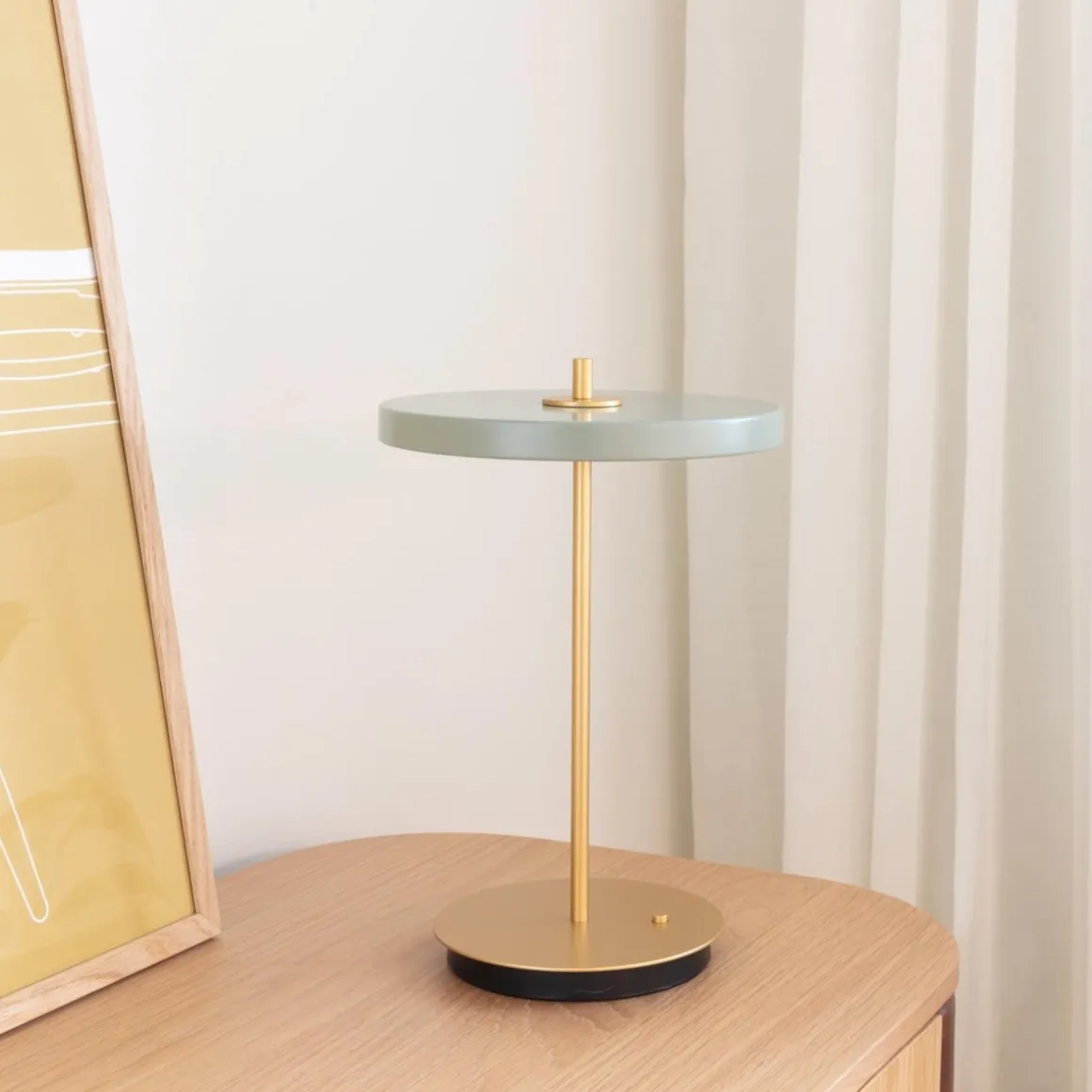 Asteria Move bordlampe