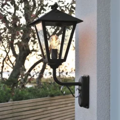 Benu vegglampe - Svart