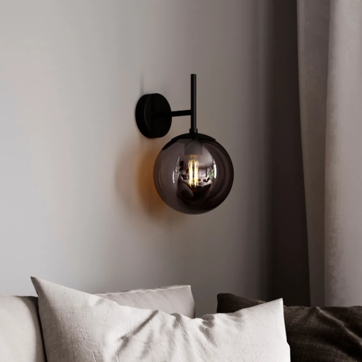 Boyle vegglampe - Røykfarget