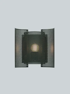 Butterfly perforert vegglampe