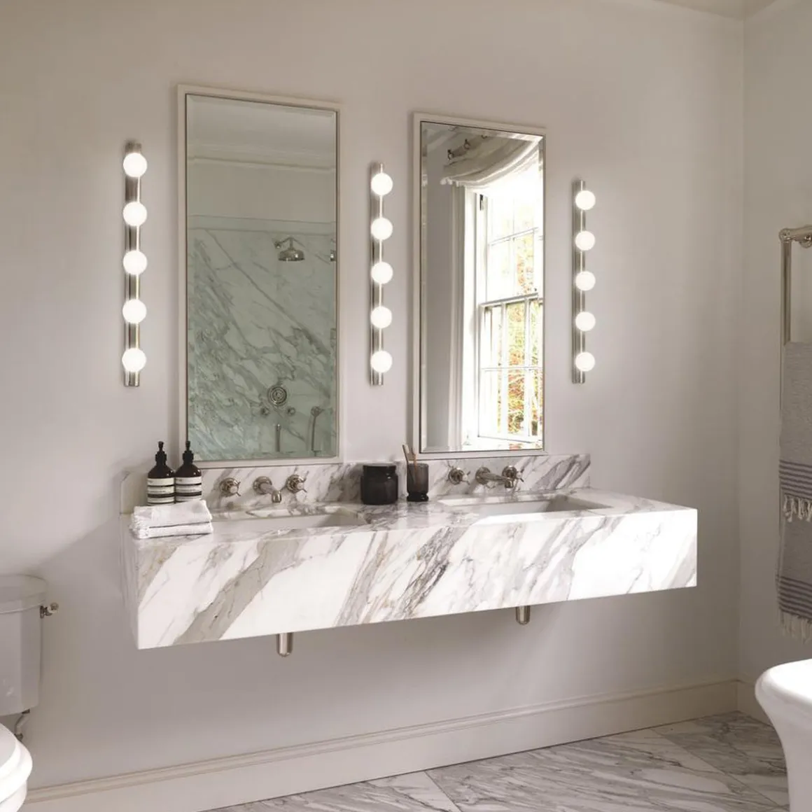 Cabaret 4 vegglampe for baderom IP44 - Polert krom