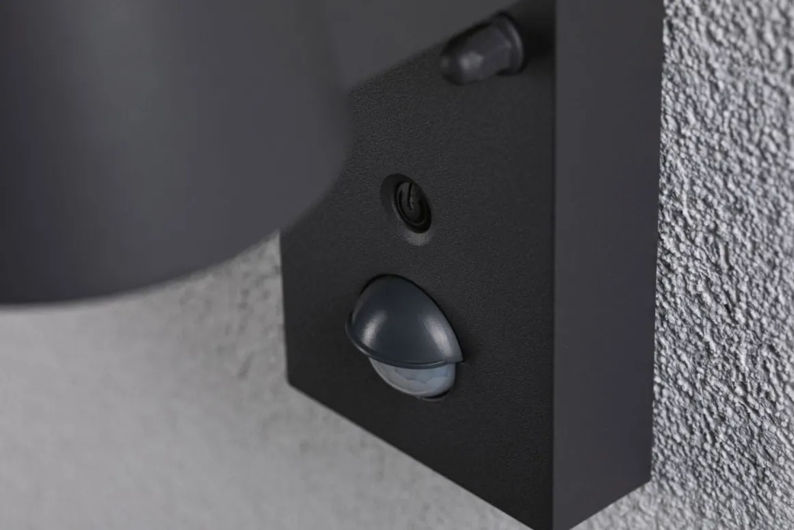 Capea vegglampe utendørs IP44 6W 2200/3000 Kelvin - Sensor