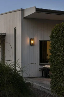 Carpi vegglampe utendørs IP44 - Svart/Klart glass