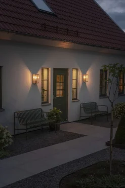 Carpi vegglampe utendørs IP44 - Messing