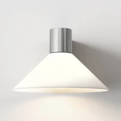 Conic vegglampe IP44