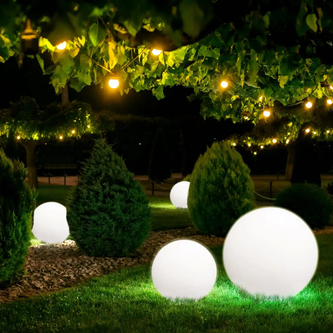 Cumulus dekorasjonsball medium utendørs IP44 E27 - Hvit