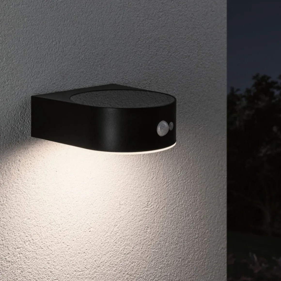 Eileen vegglampe utendørs 5,5W 3000 Kelvin m/bevegelses sensor - Solcelle