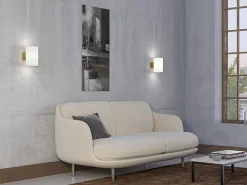 Evoke vegglampe large E14 - Børstet messing/Opal