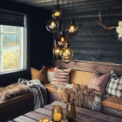 Fjellglød Krystallkuler 7 stk - Sort Baldakin