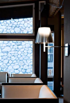 Flos K Tribe vegglampe