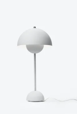 Flowerpot VP3 bordlampe