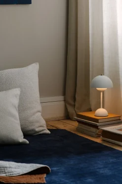 Flowerpot VP9 bærbar bordlampe