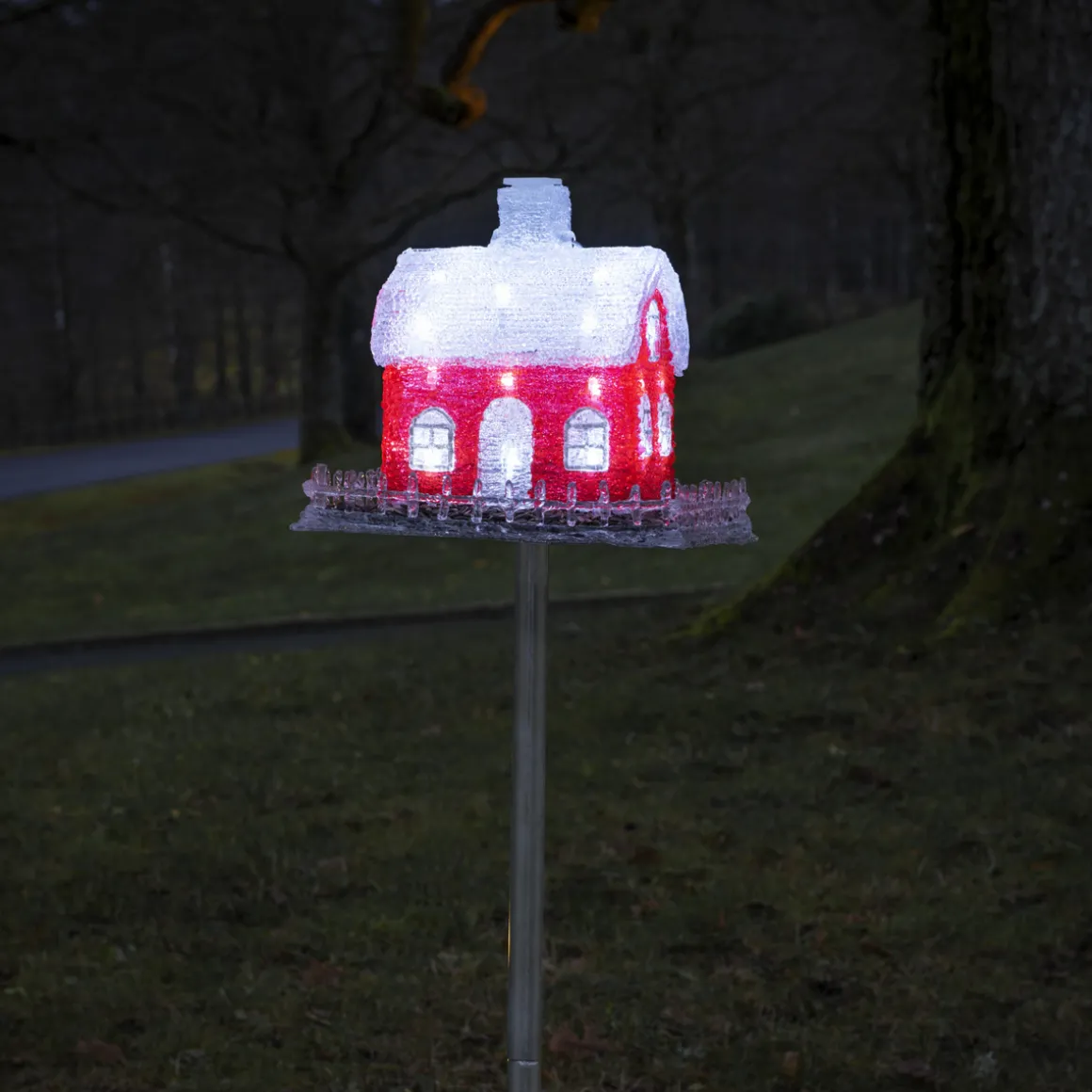 Fuglehus med LED lys