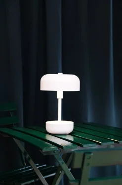 Haipot oppladbar bordlampe 3000 Kelvin 3W IP44