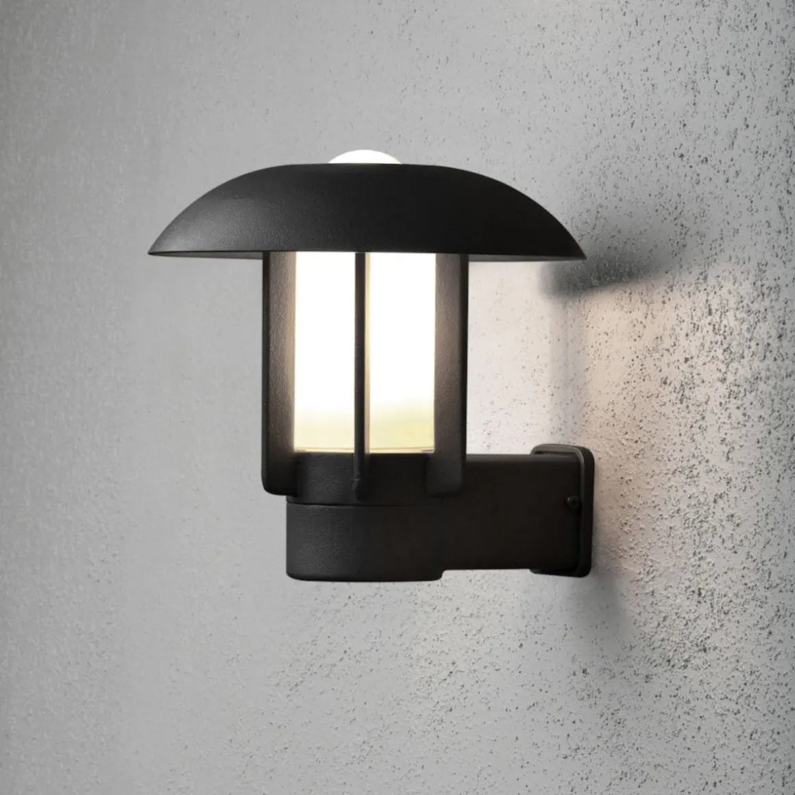 Heimdal vegglampe utendørs IP44 - Svart