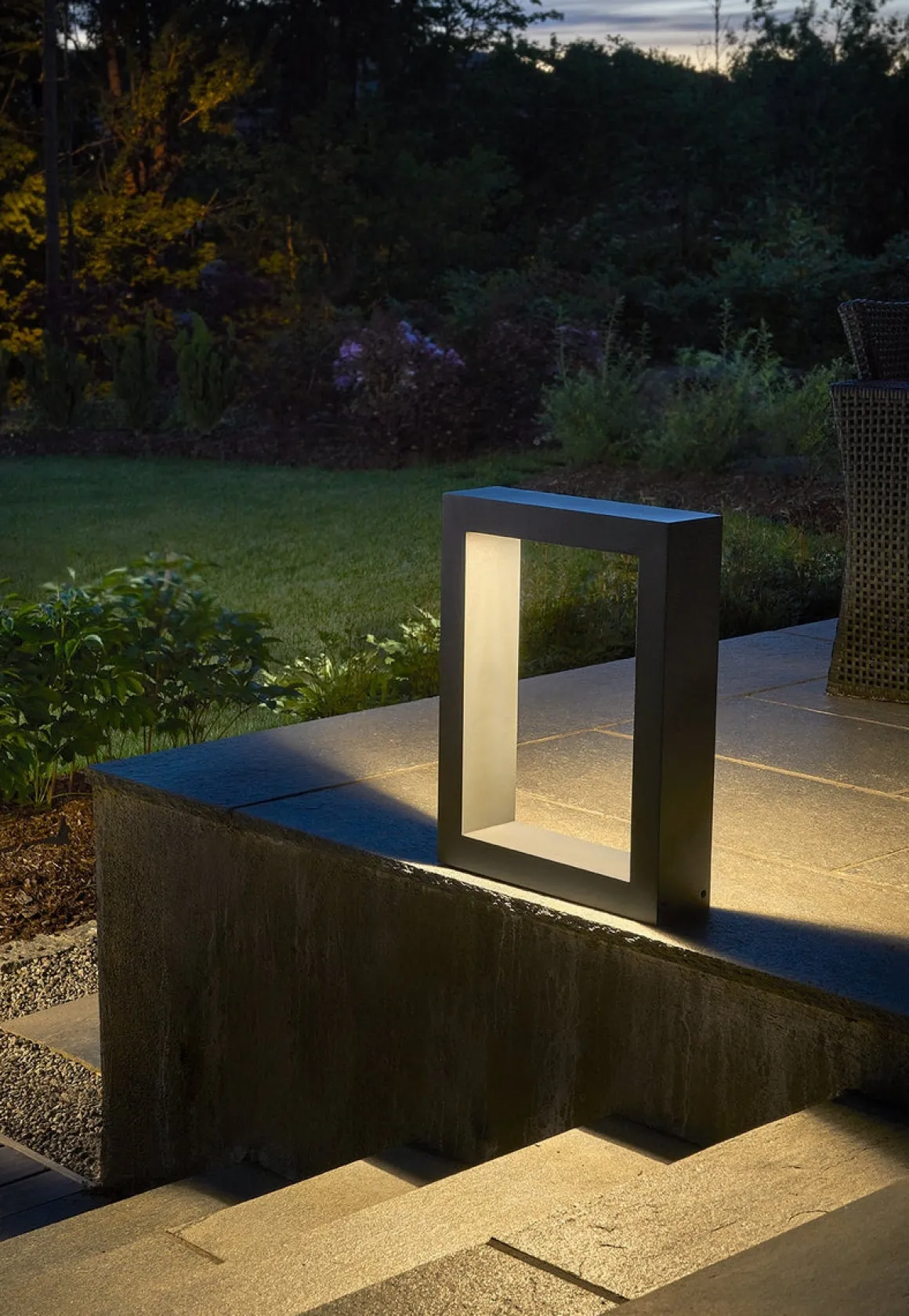 Hellvik 2400 pullert 55 cm 6,9W 3000K IP65 dimbar