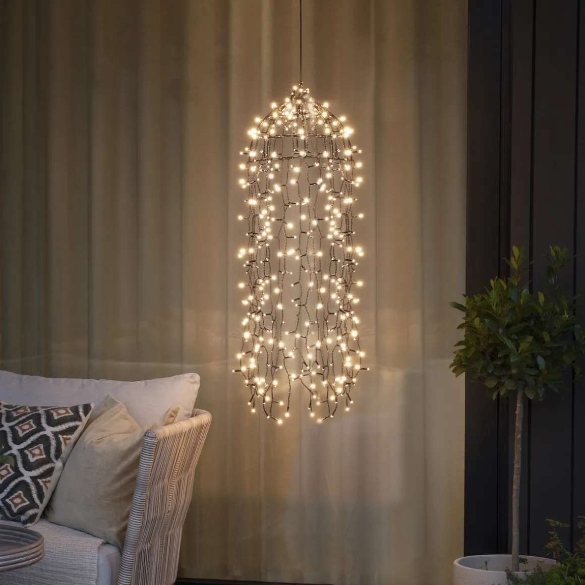 Hengende manet med 400 lys - 95 cm