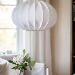 Hilma taklampe 60 cm - Hvit