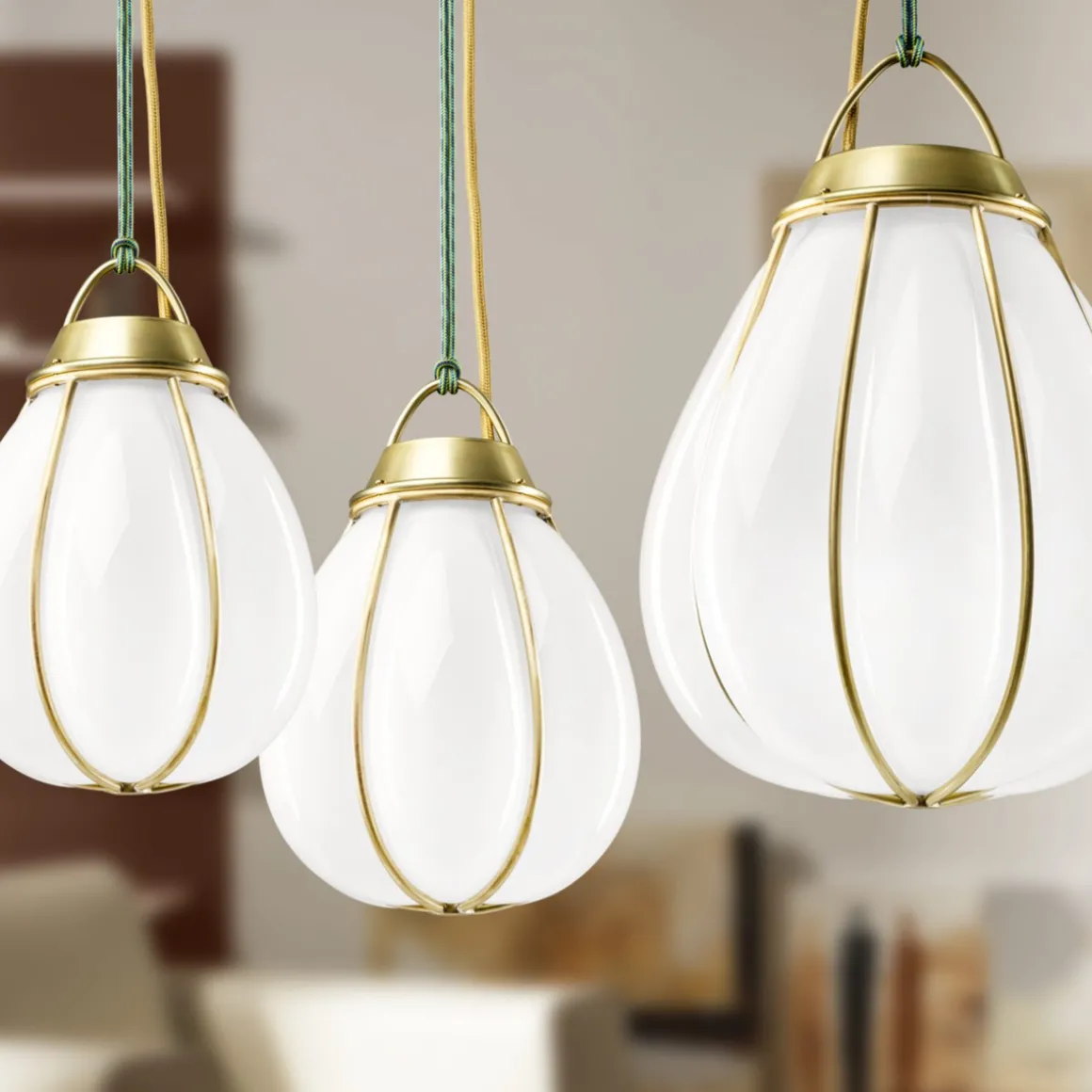 Hobo takpendel 22 cm - Rå messing/Hvit