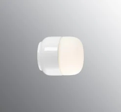 Ifø Ohm 100 / 110 vegg/tak lampe IP44