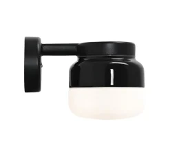 Ifø Ohm 140/150 vegglampe IP44