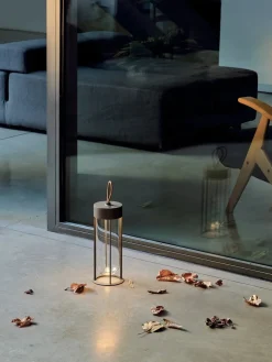 In Vitro unplugged oppladbar lampe