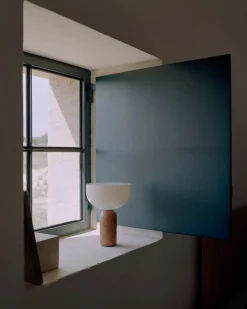 Kizu Portable bordlampe - Rustfarget Marmor