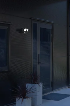 Konstsmide Smartlight 24W kamera med Wifi - Svart