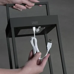 Lanterne Dimbar LED USB og Solcelle - Svart