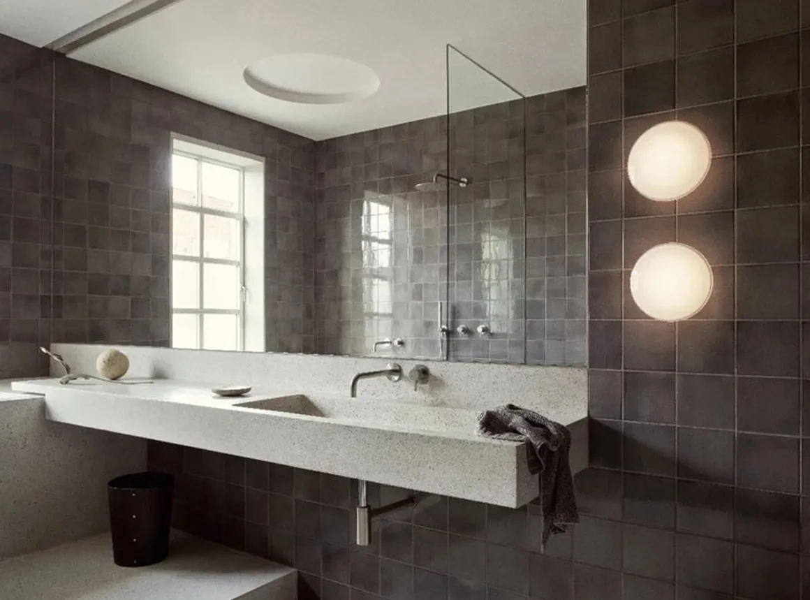 Louis Poulsen AJ Eklipta utendørs vegg/taklampe 35 - Hvit