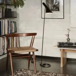 Louis Poulsen AJ gulvlampe