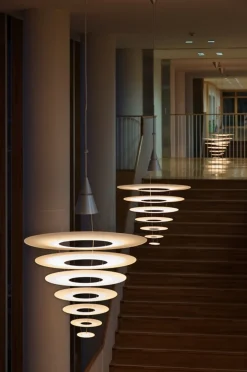 Louis Poulsen Enigma taklampe Ø82