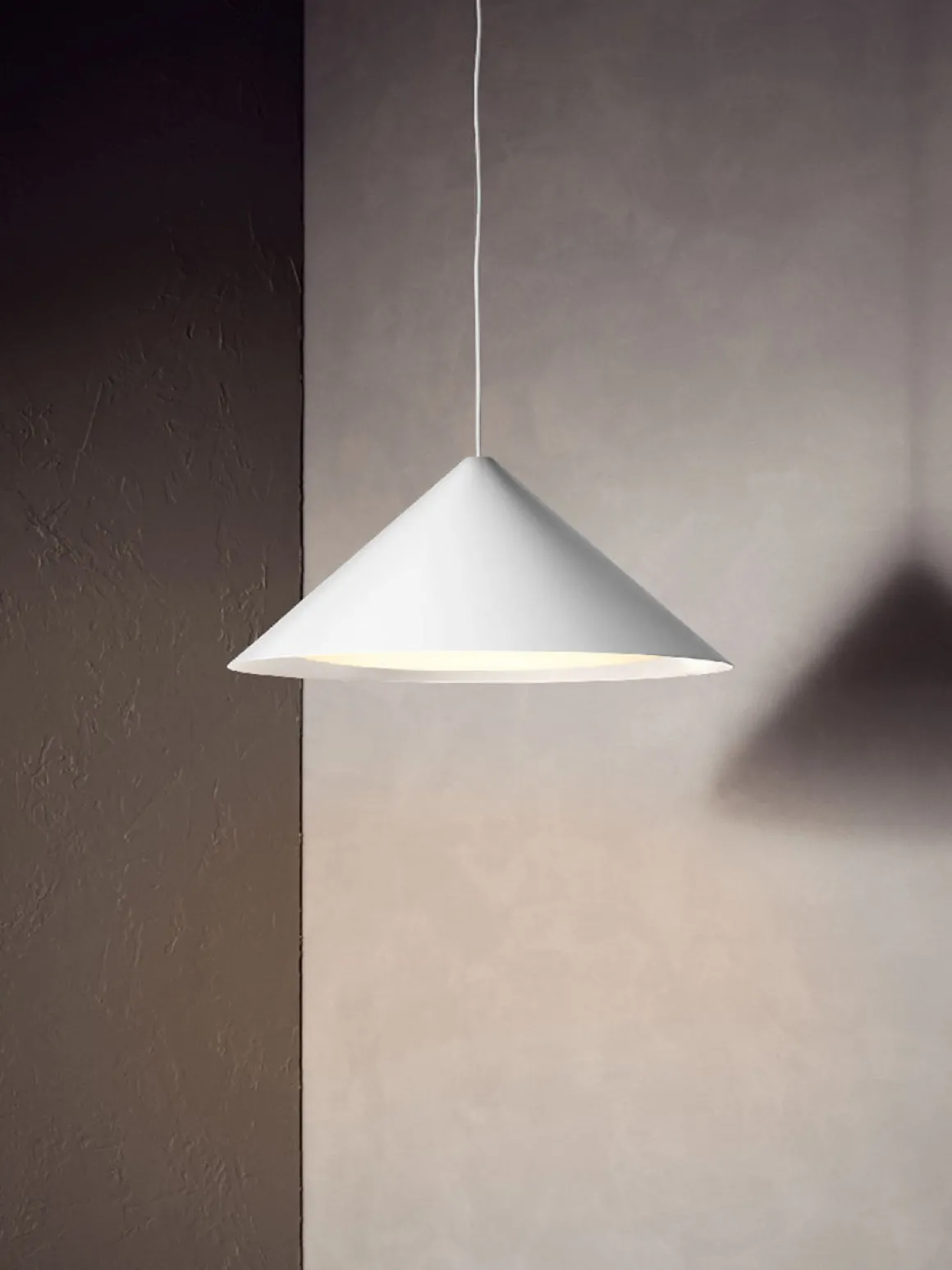 Louis Poulsen Keglen pendel Ø65