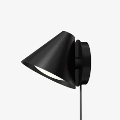 Louis Poulsen Keglen vegglampe