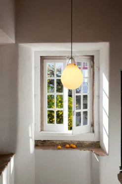 Louis Poulsen Moser taklampe Ø25 - Hvit - Hvit