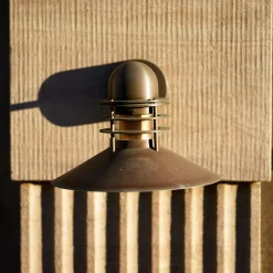 Louis Poulsen Nyhavn utendørs vegglampe