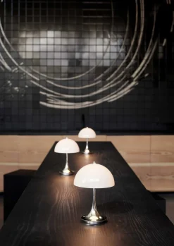 Louis Poulsen Panthella 160 portabel bordlampe