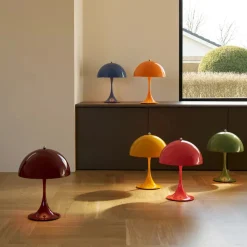 Louis Poulsen Panthella 250 V3 Portable bordlampe