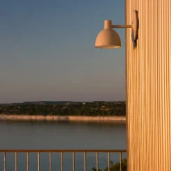 Louis Poulsen Toldbod utendørs vegglampe 29