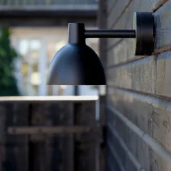 Louis Poulsen Toldbod utendørs vegglampe 15