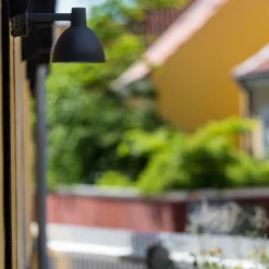 Louis Poulsen Toldbod utendørs vegglampe 15