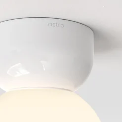 Lyra 140 taklampe for baderom IP44 G9