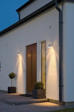 Modena vegglampe I ned - hvit