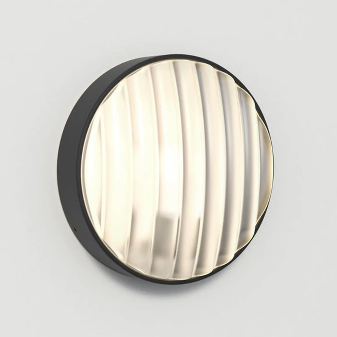 Montreal Round 300 vegglampe utendørs IP44 E27