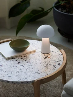 Move Me bordlampe oppladbar 4,7W IP44 - Dimbar