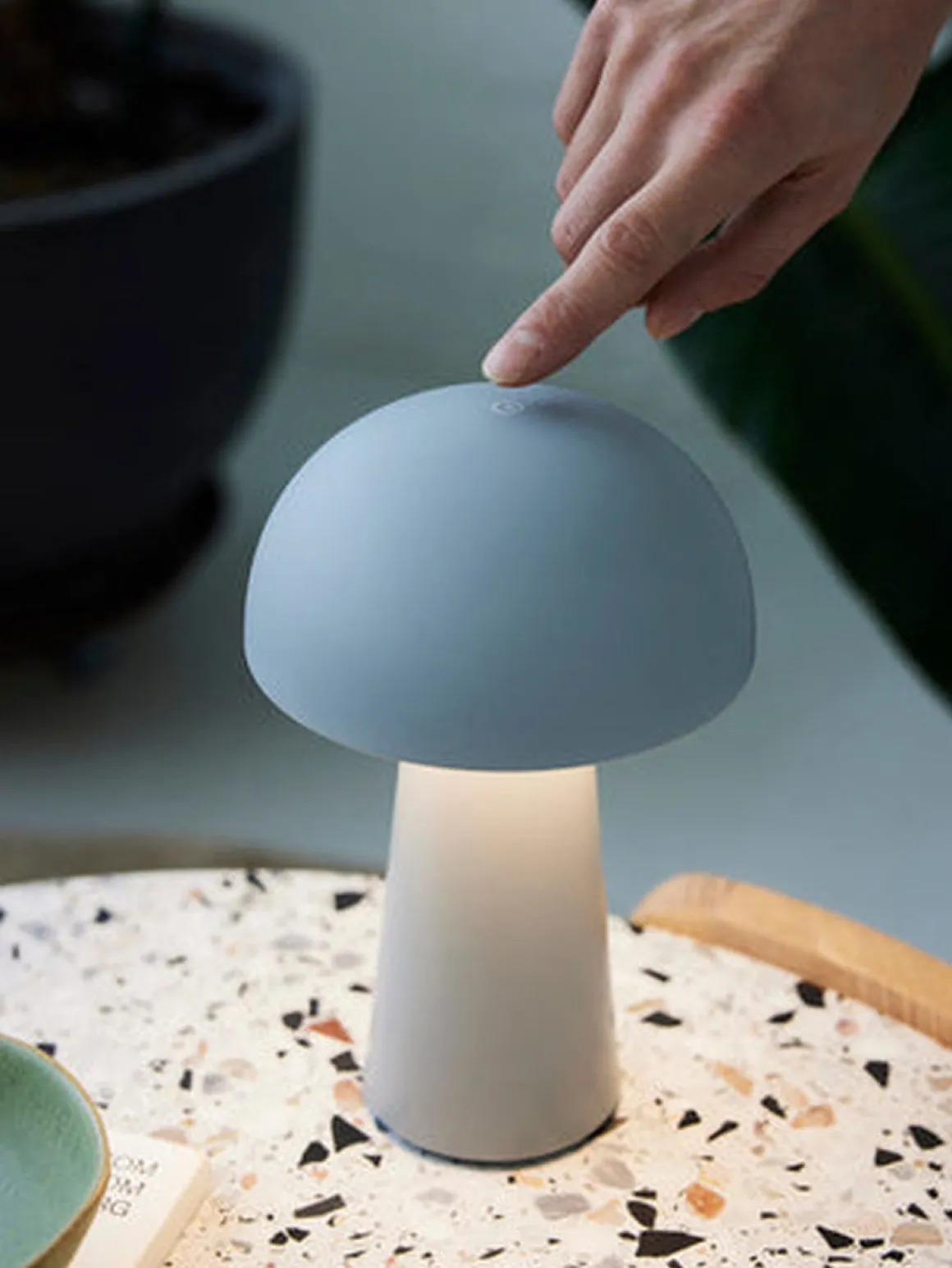 Move Me bordlampe oppladbar 4,7W IP44 - Dimbar